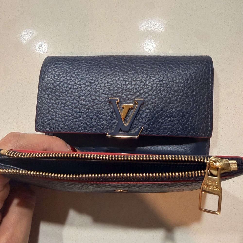 SOLD Louis Vuitton Lockme Compact Wallet Navy Blue Red Trim Gold LV Clasp + COA - Picture 6 of 11